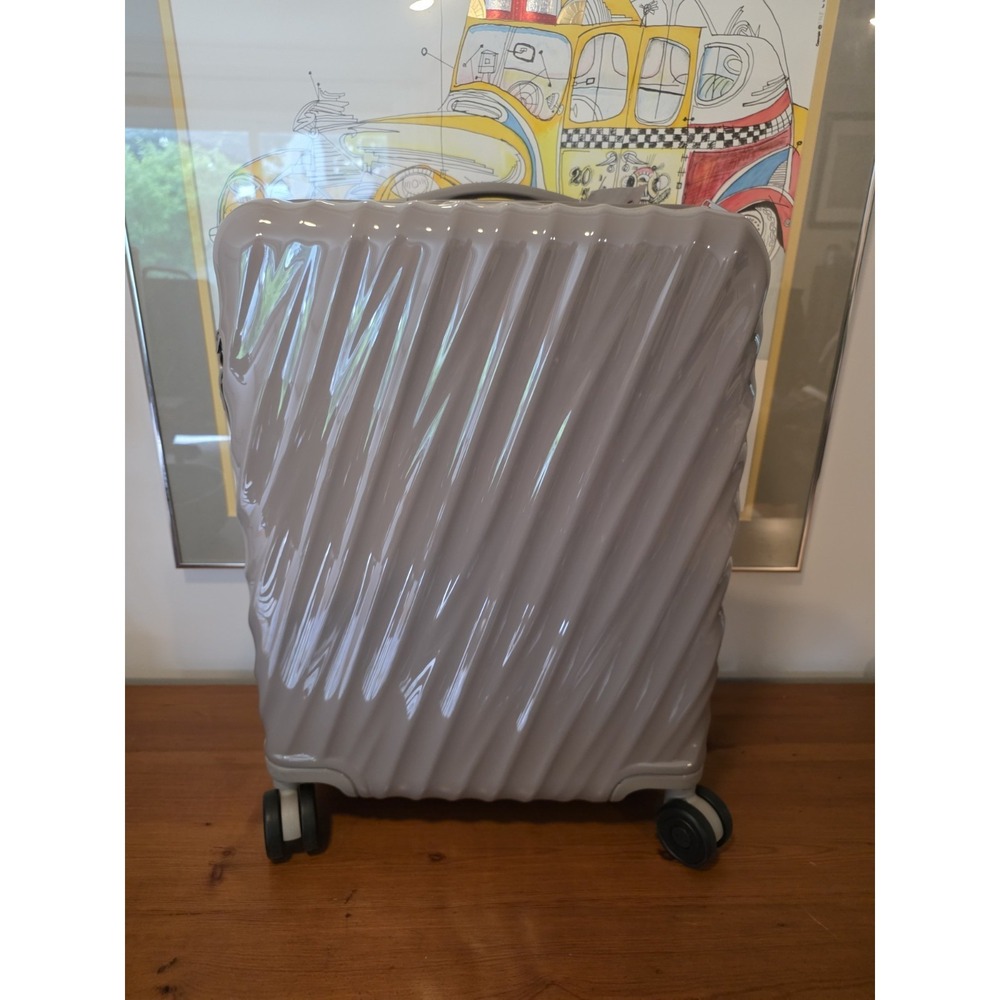 TUMI 19 Degree International Sand Carry On, TSA Lock System, USB Port-NWT